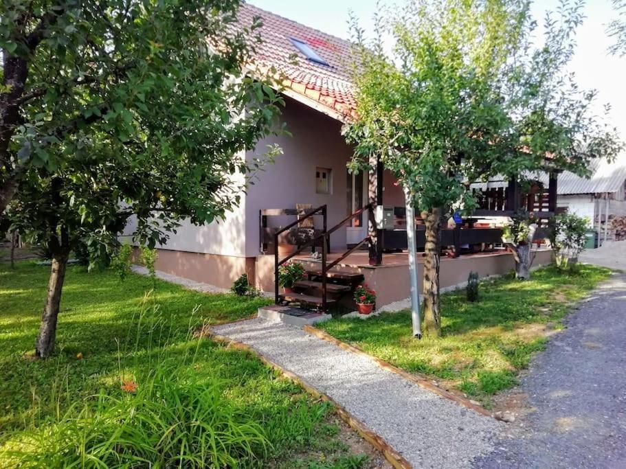 Apartman Adam Rakovica Exterior photo